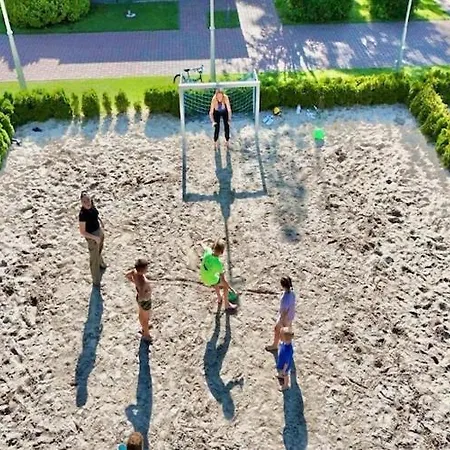 Ferienhaus Comfortable Homes, Right By The *