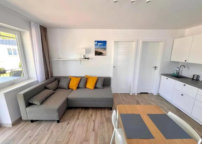 Comfortable Homes, Right By The Hébergement de vacances